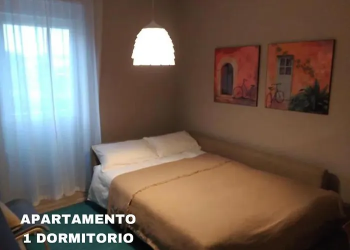 Puente A La Mezquita - Free Parking *